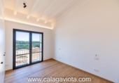 Chalet independiente con terreno en venta en la España, Ses Salines, ref: TR136528 foto