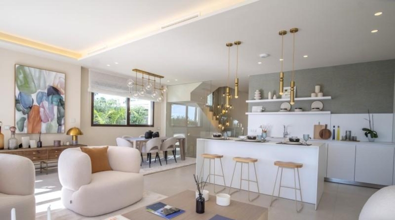 Malaga - Estepona - 884m2