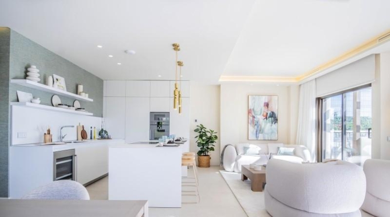 Malaga - Estepona - 884m2