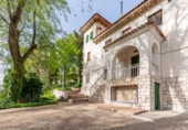 Chalet independiente con terreno en venta en la España, Alcalá de Henares, ref: TR139601 foto
