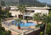Chalet independiente con terreno en venta en la España, Calvià, ref: TR144044 foto