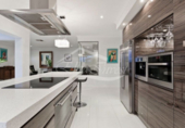 Chalet independiente con terreno en venta en la España, Adeje, ref: TR138006 foto