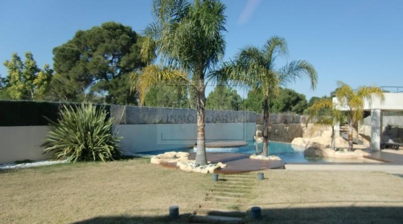 Valencia - Bétera - 2435m2