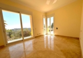 Chalet independiente con terreno en venta en la España, Benahavís, ref: TR169524 foto