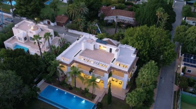 Málaga - Estepona - 2034m2