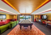 Chalet independiente con terreno en venta en la España, Marbella, ref: TR148797 foto