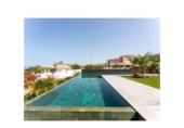 Chalet independiente con terreno en venta en la España, Adeje, ref: TR221717 foto