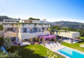 Chalet independiente con terreno en venta en la España, Benahavís, ref: TR237691 foto