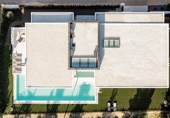 Chalet independiente con terreno en venta en la España, Estepona, ref: TR157028 foto