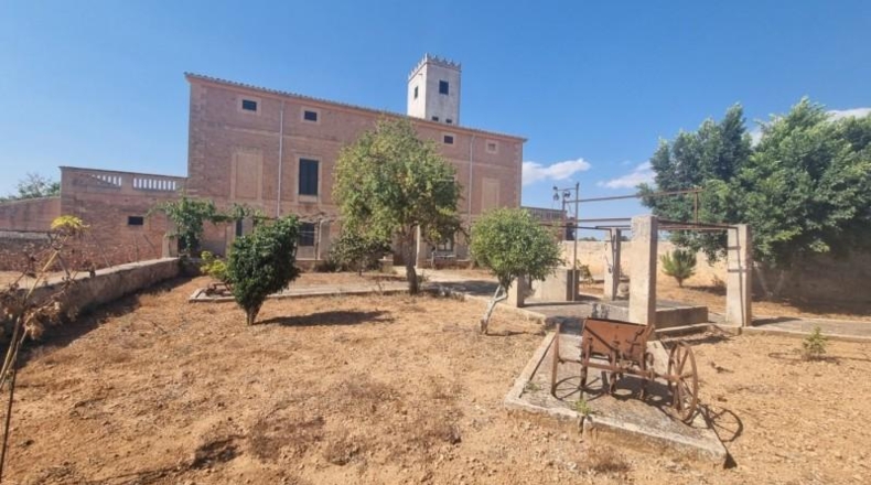 Balearic Islands - Algaida - 980000m2