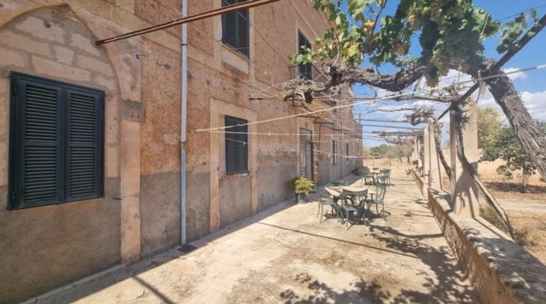 Balearic Islands - Algaida - 980000m2