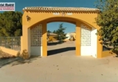 Chalet independiente con terreno en venta en la España, Barrax, ref: TR138943 foto