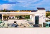 Chalet independiente con terreno en venta en la España, Marbella, ref: TR177281 foto