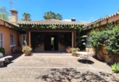 Chalet independiente con terreno en venta en la España, Marbella, ref: TR249601 foto