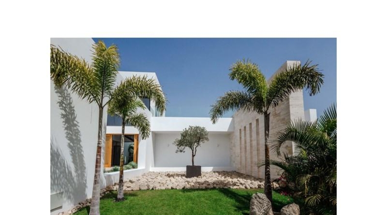 Santa Cruz de Tenerife - Adeje - 2500m2
