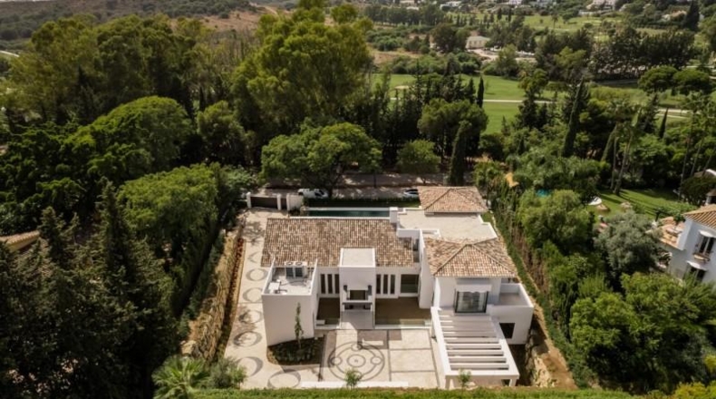 Málaga - Estepona - 2170m2