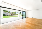 Chalet independiente con terreno en venta en la España, Marbella, ref: TR237689 foto