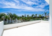 Chalet independiente con terreno en venta en la España, Marbella, ref: TR237689 foto