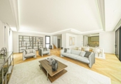 Chalet independiente con terreno en venta en la España, Marbella, ref: TR246863 foto
