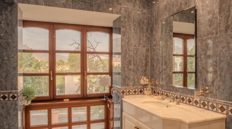 Málaga - Marbella - 3400m2