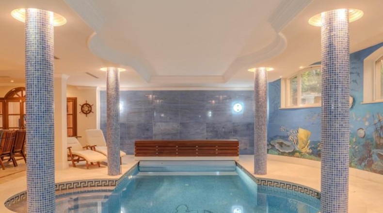 Málaga - Marbella - 3400m2