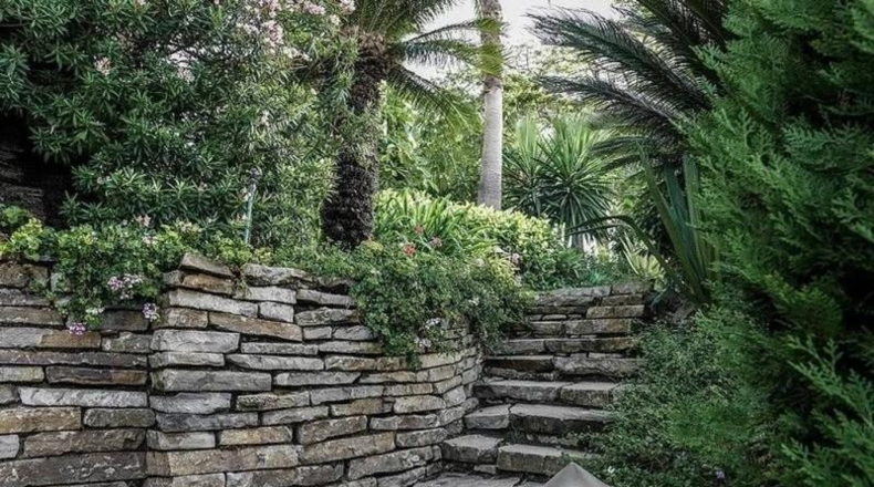 Málaga - Estepona - 5850m2