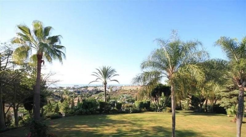 Málaga - Estepona - 5850m2