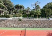 Chalet independiente con terreno en venta en la España, Estepona, ref: TR169060 foto
