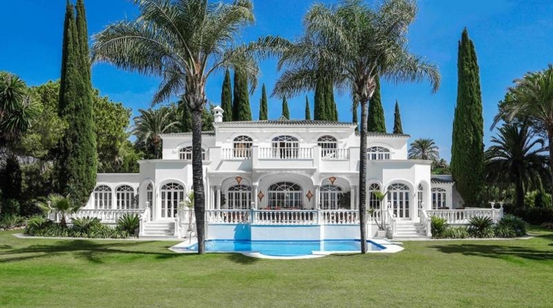 Málaga - Estepona - 5850m2