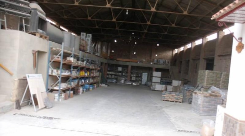 València - Onteniente - 20000m2