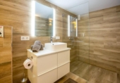 Chalet independiente con terreno en venta en la España, Calvià, ref: TR228208 foto