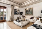Chalet independiente con terreno en venta en la España, Marbella, ref: TR198560 foto