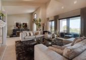Chalet independiente con terreno en venta en la España, Benahavís, ref: TR239922 foto
