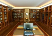 Chalet independiente con terreno en venta en la España, Benahavís, ref: TR162223 foto