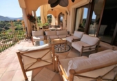 Chalet independiente con terreno en venta en la España, Benahavís, ref: TR162223 foto