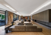 Chalet independiente con terreno en venta en la España, Marbella, ref: TR265226 foto