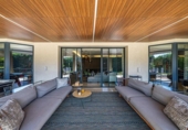 Chalet independiente con terreno en venta en la España, Marbella, ref: TR265226 foto
