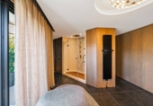 Chalet independiente con terreno en venta en la España, Marbella, ref: TR265226 foto