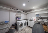 Chalet independiente con terreno en venta en la España, Marbella, ref: TR265226 foto