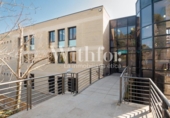 Chalet independiente con terreno en venta en la España, Barcelona, ref: TR236622 foto