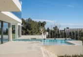 Chalet independiente con terreno en venta en la España, Barcelona, ref: TR178140 foto