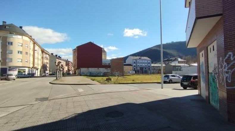 Leon - Ponferrada - 1258m2