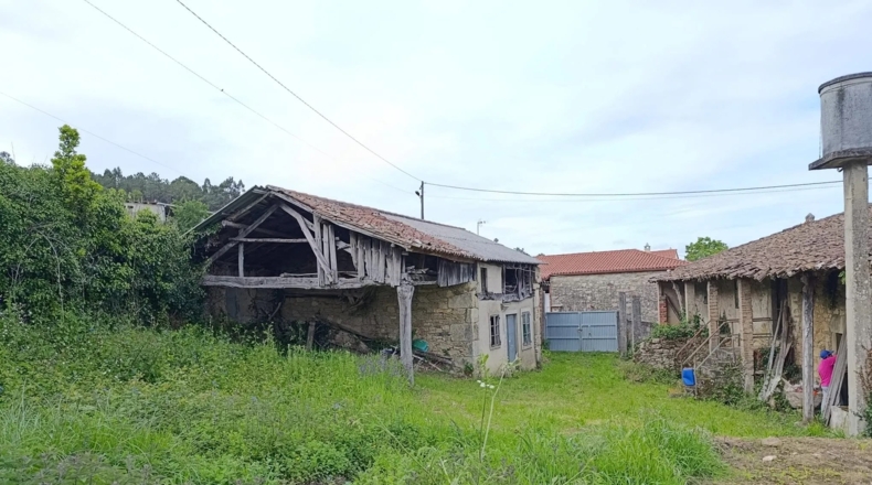 Понтеведра - Silleda - 1700m2