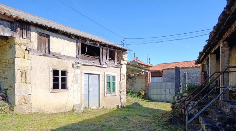Понтеведра - Silleda - 1700m2