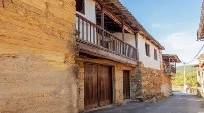 Orense - Castrelo - 420m2