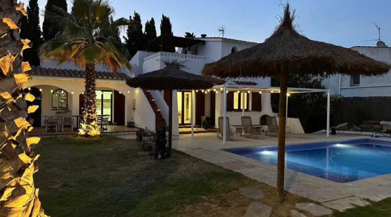 Gerona - Castelló d'Empúries - 162m2