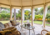 Chalet independiente con terreno en venta en Bollullos de la Mitación ref: TR406226 foto
