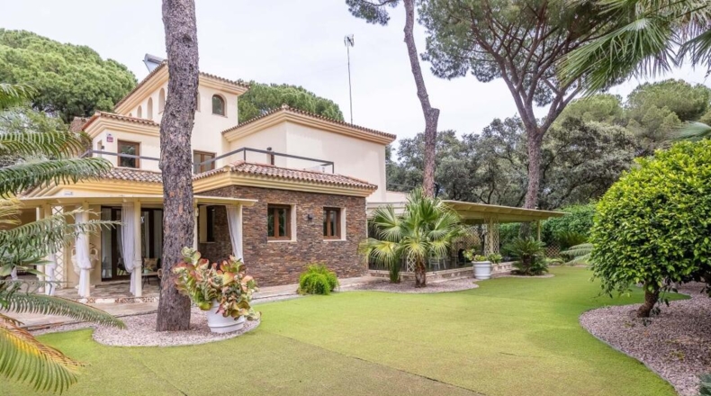 Sevilla - Bollullos de la Mitación - 330m2