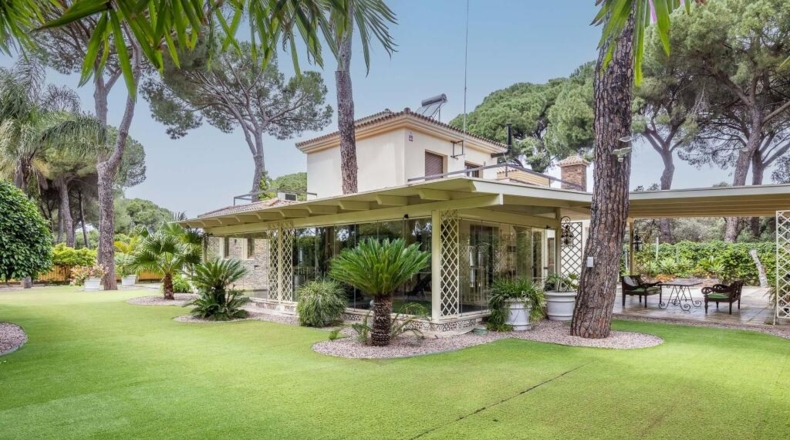 Sevilla - Bollullos de la Mitación - 330m2