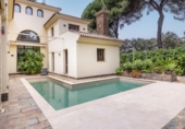 Chalet independiente con terreno en venta en Bollullos de la Mitación ref: TR406226 foto
